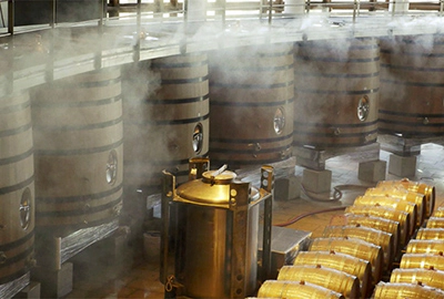 L'umidificazione in cantina per barriques e tini